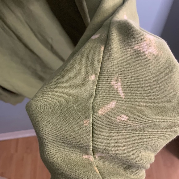 Nike!! Size large green hoodie - Picture 3 of 3